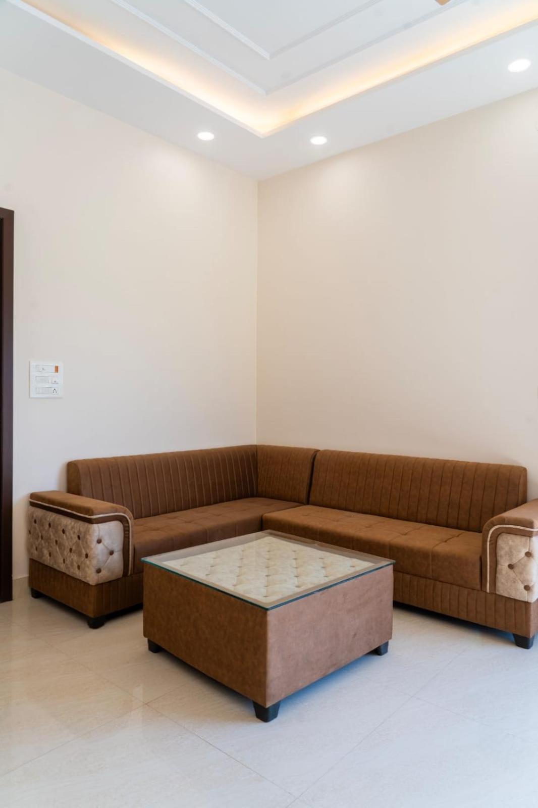 Green Galaxy Villa Amritsar Buitenkant foto