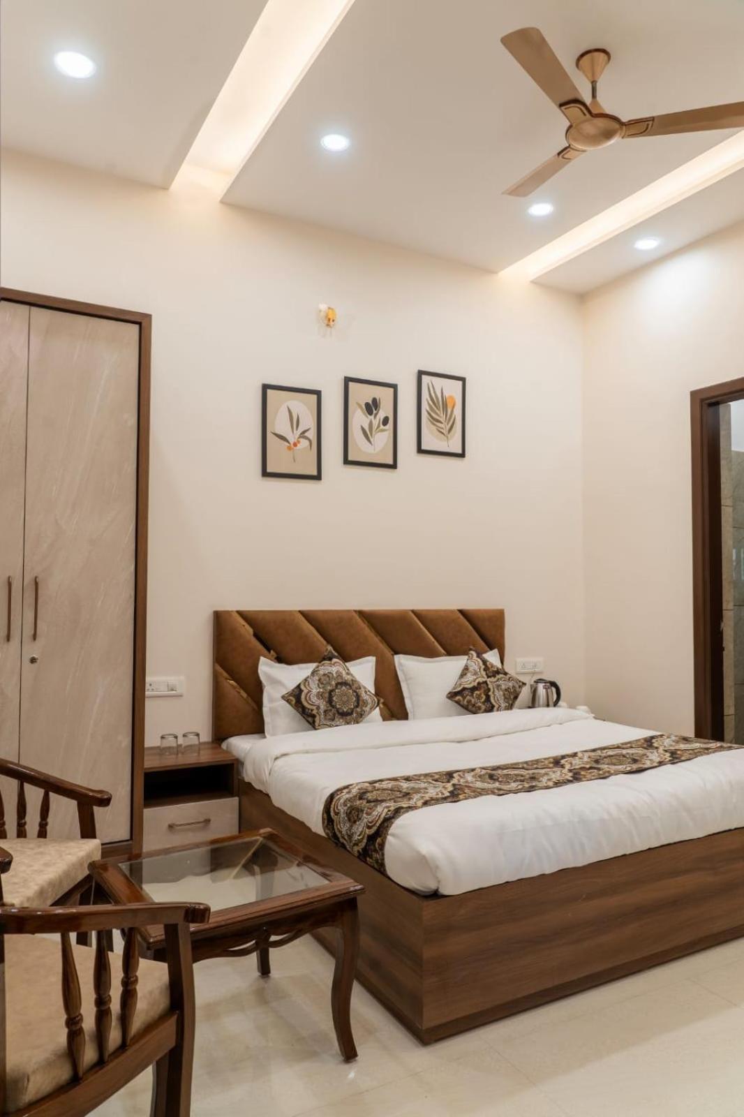 Green Galaxy Villa Amritsar Buitenkant foto